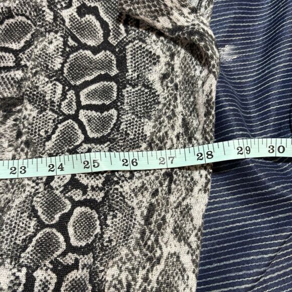 Sonoma Goods Sweater Women XL Snake Print Boho Neutral Gray Long Sleeve Layering - Picture 6 of 7